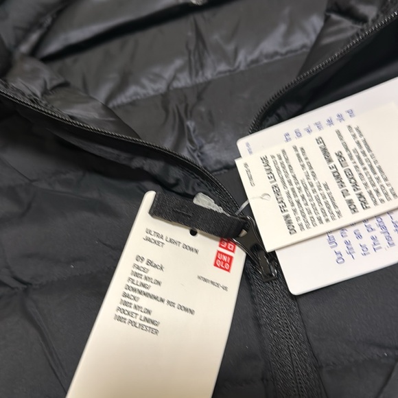 Uniqlo Mens Ultra light down jacket - Picture 3 of 3